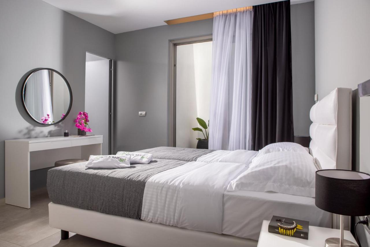 Rock Bay Villas - Luxury Villas In Crete Agia Pelagia  Exterior foto